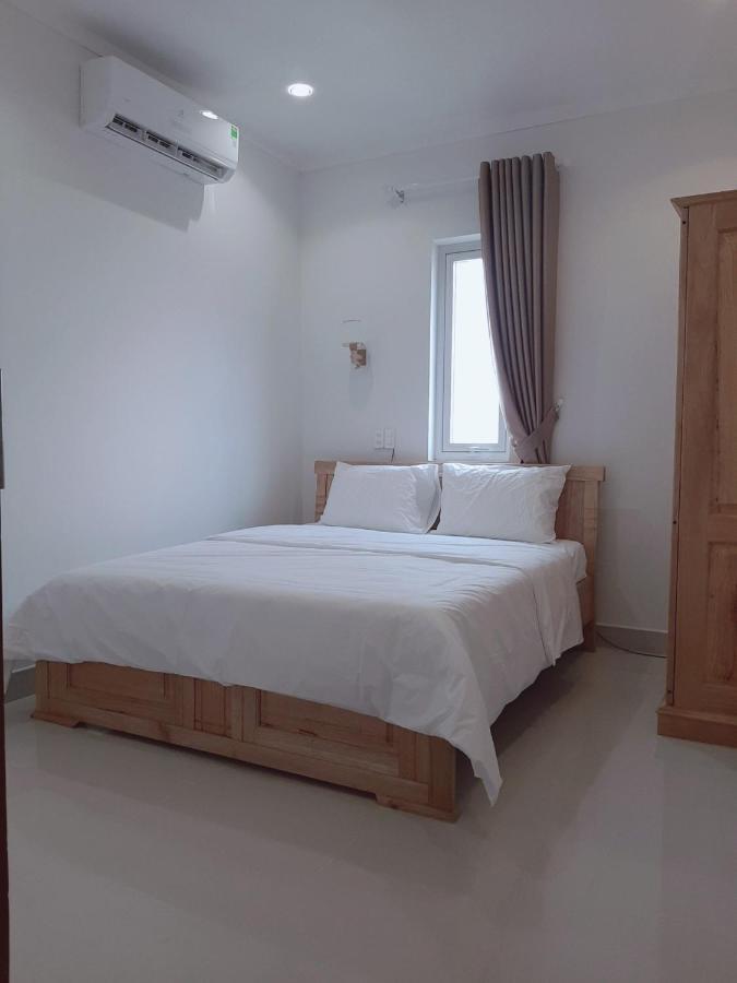 Minh Manh Hotel 2 Pleiku Extérieur photo